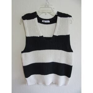 ZARA Black and White V-Neck M Pullover Sleeveless Chunky Knit Stripe Sweater